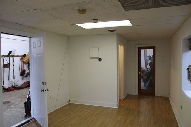 1 Business 1, Dedham, MA 02026