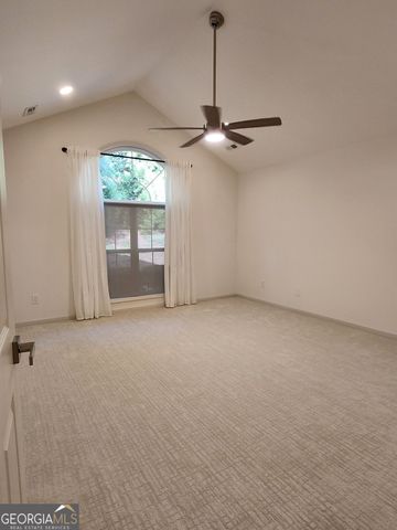 1906 KOLB FARM Circle, Marietta, GA 30008