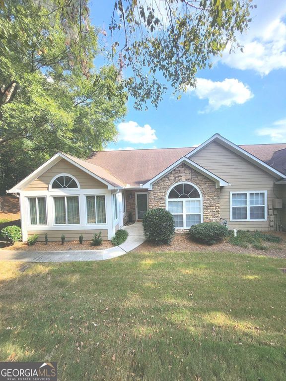 1906 KOLB FARM Circle, Marietta, GA 30008