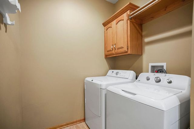 5210 Round Prairie Street, Shawnee, KS 66226