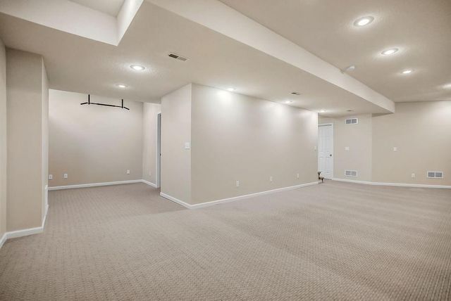 5210 Round Prairie Street, Shawnee, KS 66226