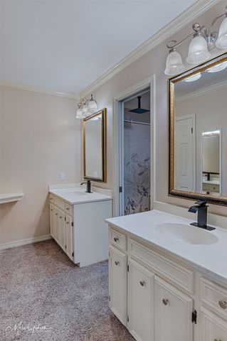 2201 Surrey Lane, Bossier City, LA 71111