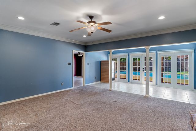 2201 Surrey Lane, Bossier City, LA 71111