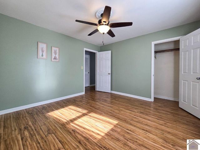 1017 Holland Rd, Benton, KY 42025