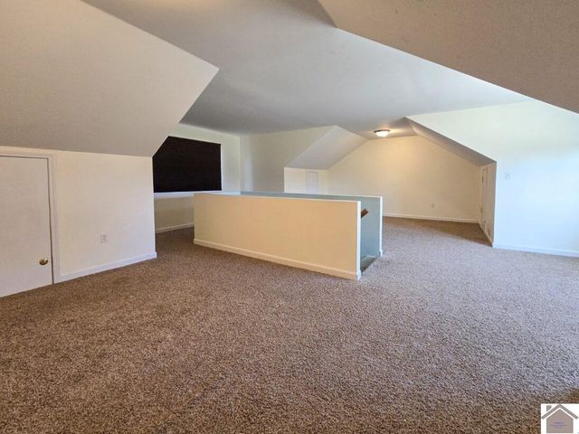 1017 Holland Rd, Benton, KY 42025