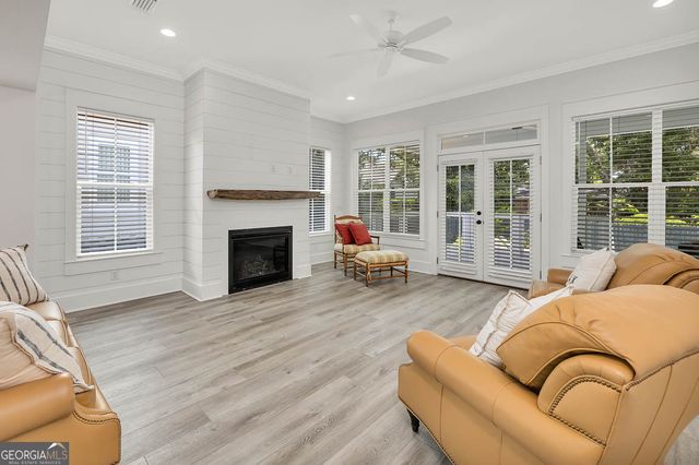 311 Peachtree Street, St. Simons, GA 31522