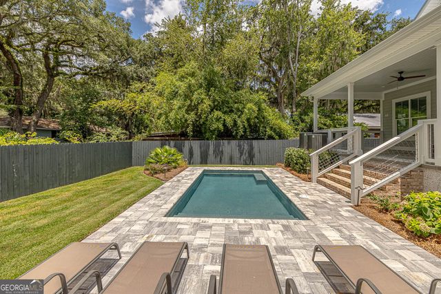 311 Peachtree Street, St. Simons, GA 31522