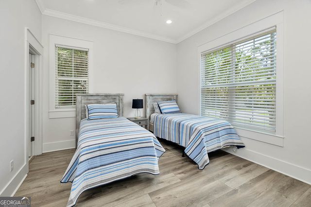 311 Peachtree Street, St. Simons, GA 31522