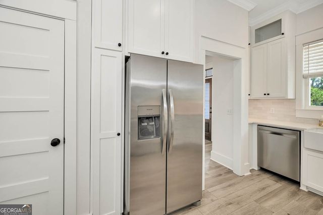 311 Peachtree Street, St. Simons, GA 31522