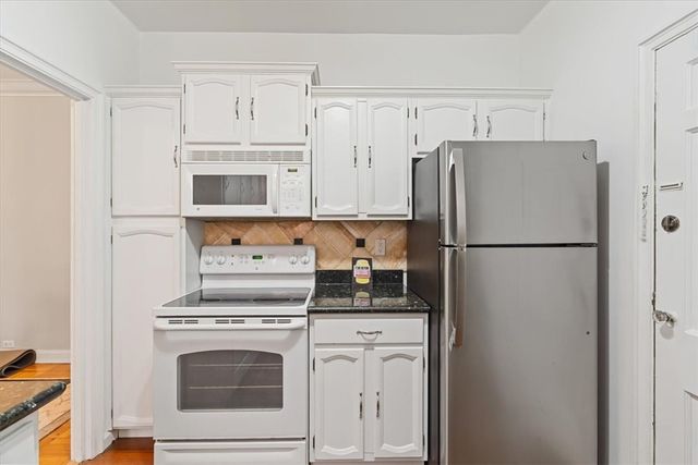 144 N Dithridge St 407, Oakland, PA 15213