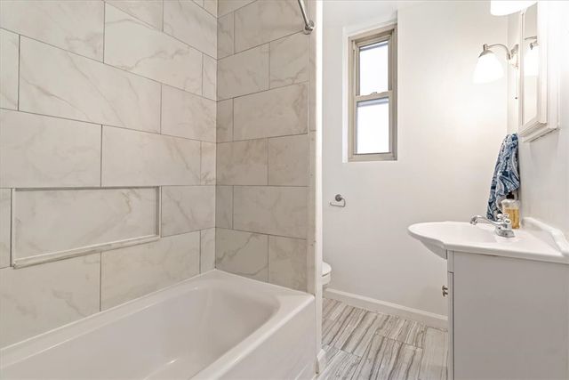 144 N Dithridge St 407, Oakland, PA 15213