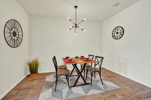 113 MOONRISE DR, San Marcos, TX 78666