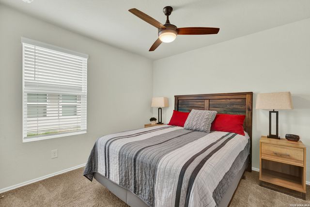 113 MOONRISE DR, San Marcos, TX 78666