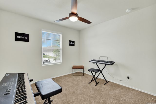 113 MOONRISE DR, San Marcos, TX 78666