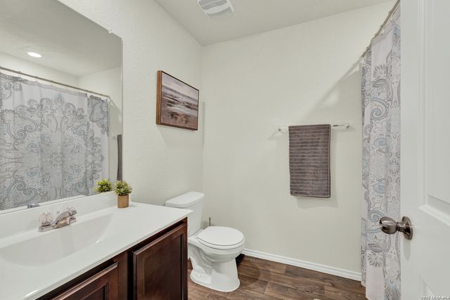 113 MOONRISE DR, San Marcos, TX 78666