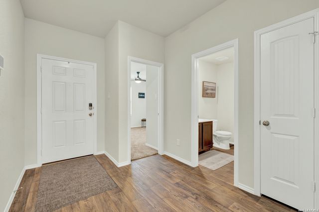 113 MOONRISE DR, San Marcos, TX 78666