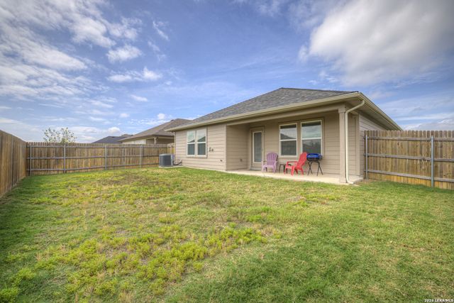 113 MOONRISE DR, San Marcos, TX 78666