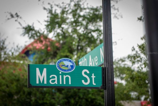 734 2ND STREET N, Safety Harbor, FL 34695