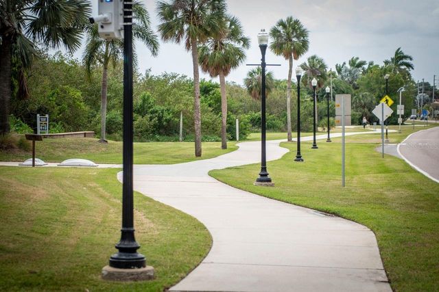 734 2ND STREET N, Safety Harbor, FL 34695