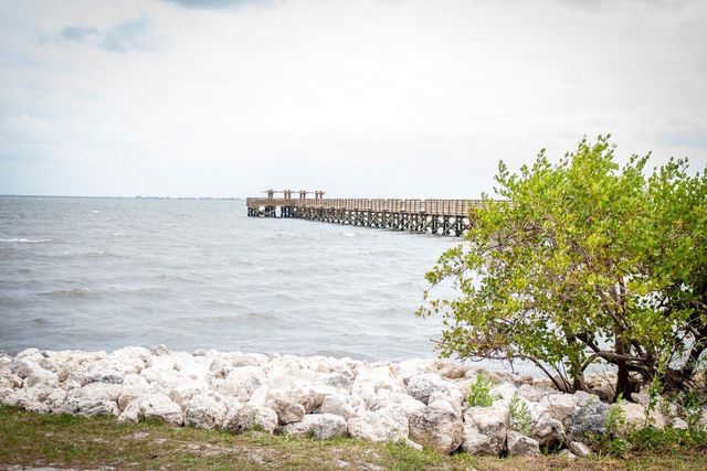 734 2ND STREET N, Safety Harbor, FL 34695