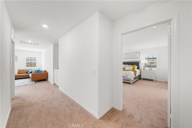 6979 Housatonic Ct, Jurupa Valley, CA 91752