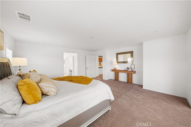 6979 Housatonic Ct, Jurupa Valley, CA 91752