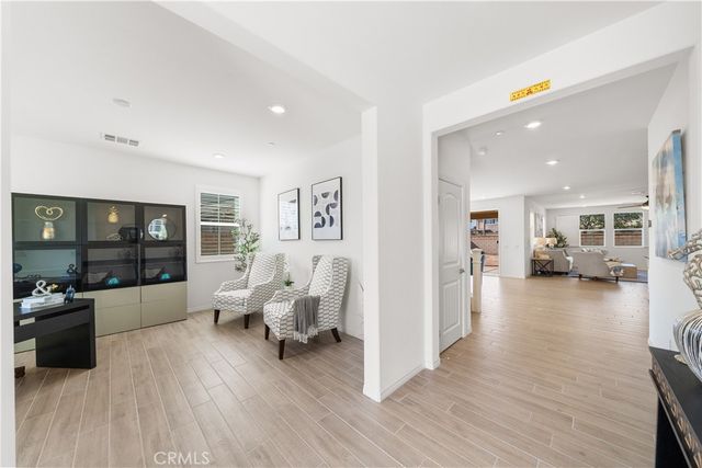 6979 Housatonic Ct, Jurupa Valley, CA 91752