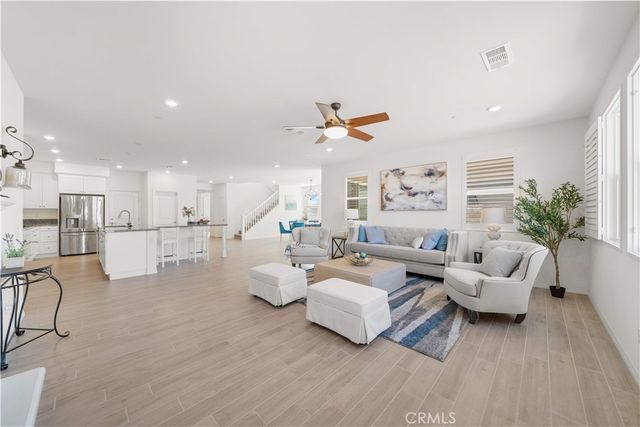 6979 Housatonic Ct, Jurupa Valley, CA 91752