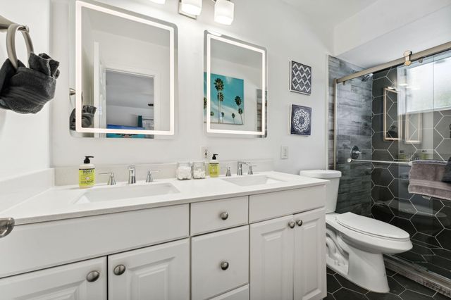 1243 GARFIELD Street, Hollywood, FL 33019