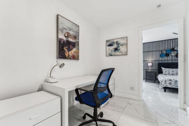 1243 GARFIELD Street, Hollywood, FL 33019