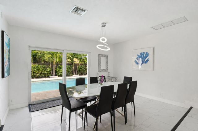 1243 GARFIELD Street, Hollywood, FL 33019