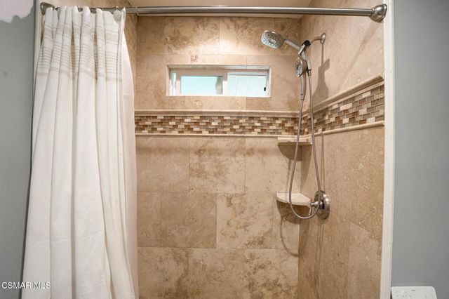 152 Via Rosal, Camarillo, CA 93012