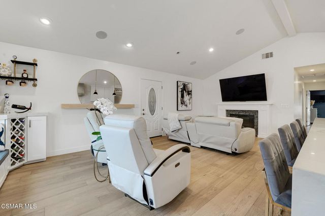 152 Via Rosal, Camarillo, CA 93012