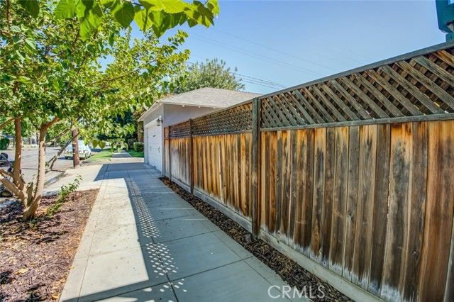 2124 20th Street, Bakersfield, CA 93301