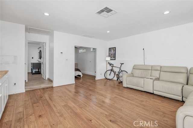 2124 20th Street, Bakersfield, CA 93301