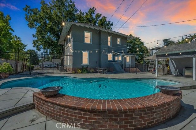 2124 20th Street, Bakersfield, CA 93301