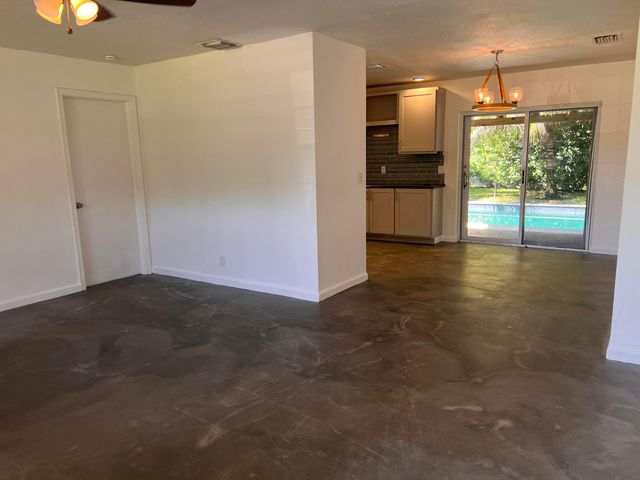 9596 RICHMOND Circle, Boca Raton, FL 33434