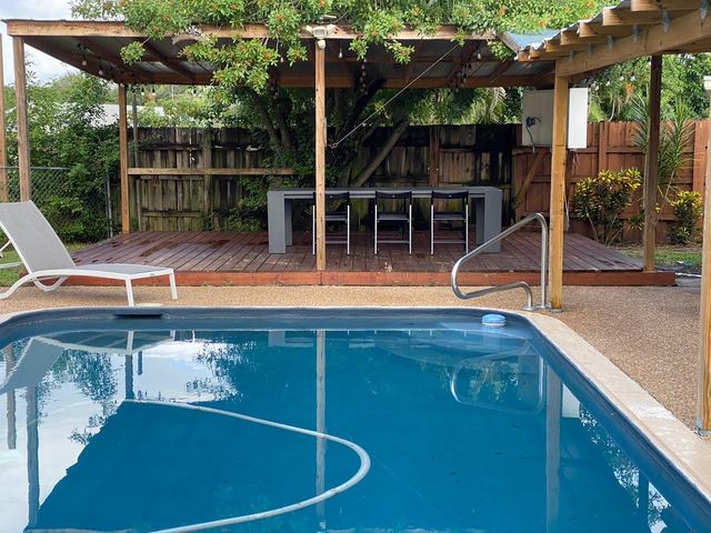 9596 RICHMOND Circle, Boca Raton, FL 33434