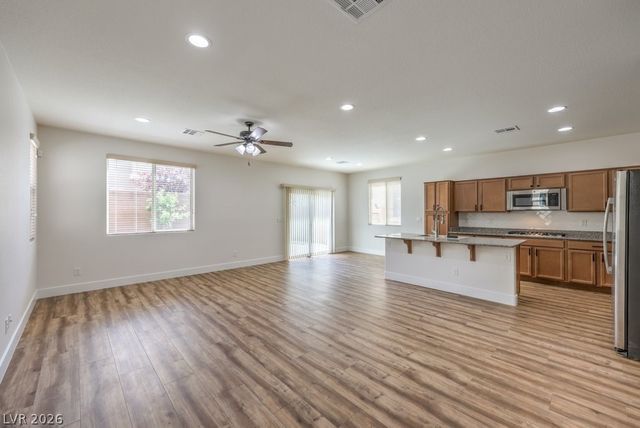 8079 Chocolate Hills Court, Las Vegas, NV 89113