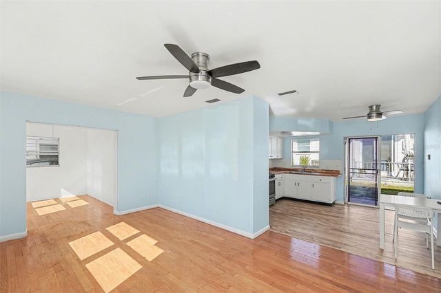 12400 PARK BOULEVARD 311, Seminole, FL 33772