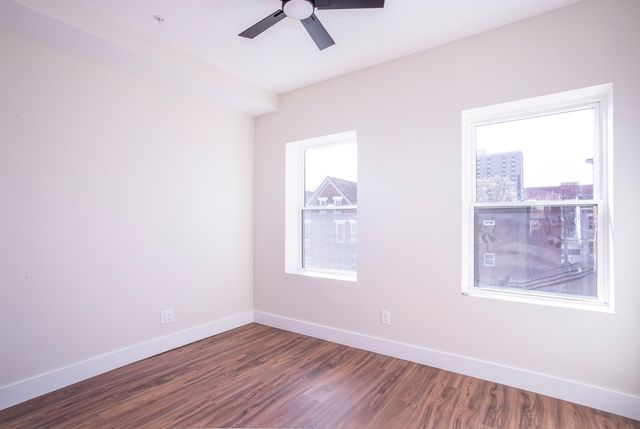 9 E 9th Street, Covington, KY 41011