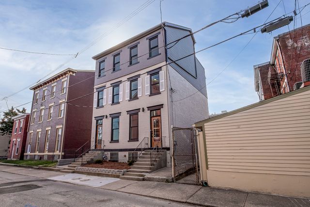 9 E 9th Street, Covington, KY 41011