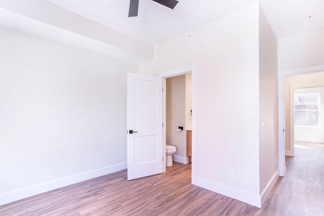 9 E 9th Street, Covington, KY 41011