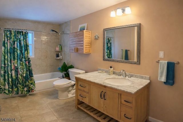 295 English Ct, Bridgewater Twp., NJ 08807