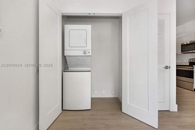 624 Santander Ave 1, Coral Gables, FL 33134