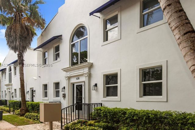 624 Santander Ave 1, Coral Gables, FL 33134