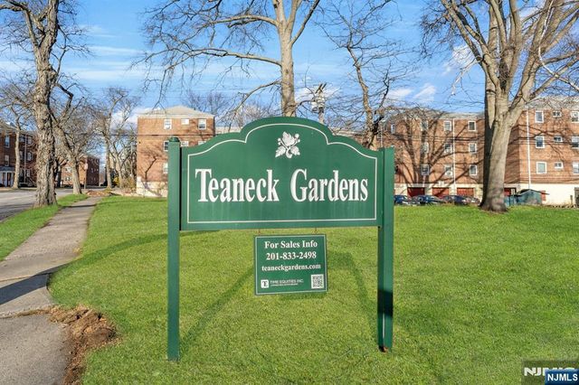 1472 W Terrace Circle 2, Teaneck, NJ 07666