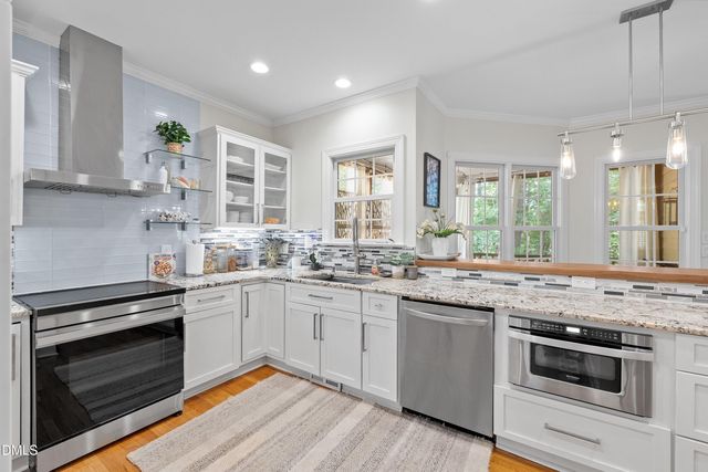 1721 White Dogwood Road, Apex, NC 27502