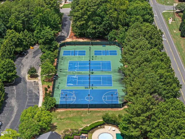 1721 White Dogwood Road, Apex, NC 27502