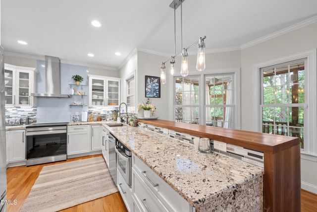 1721 White Dogwood Road, Apex, NC 27502